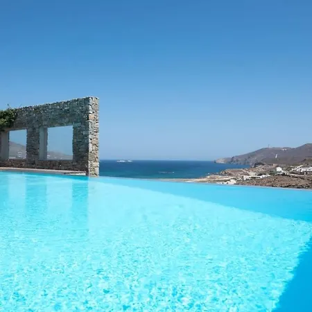 Victoria With Sea View And Two Private Pools Fteliá