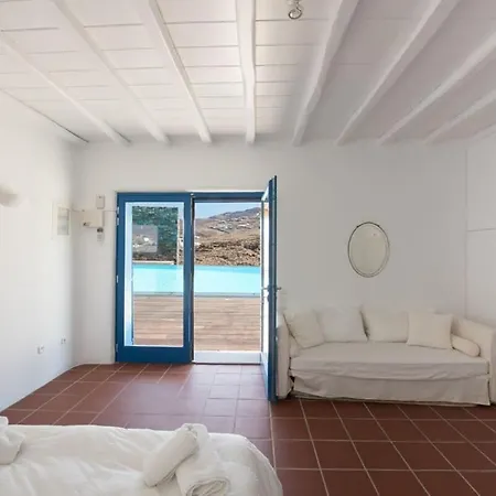 Victoria With Sea View And Two Private Pools
