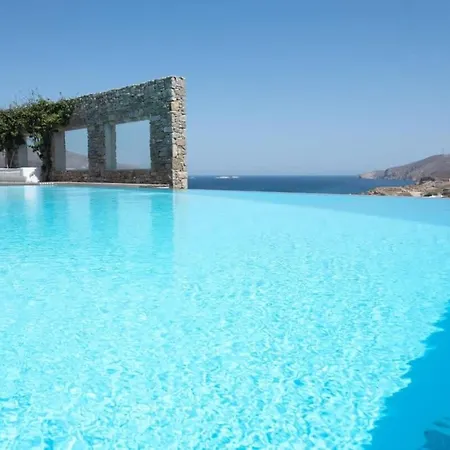 Victoria With Sea View And Two Private Pools * Fteliá